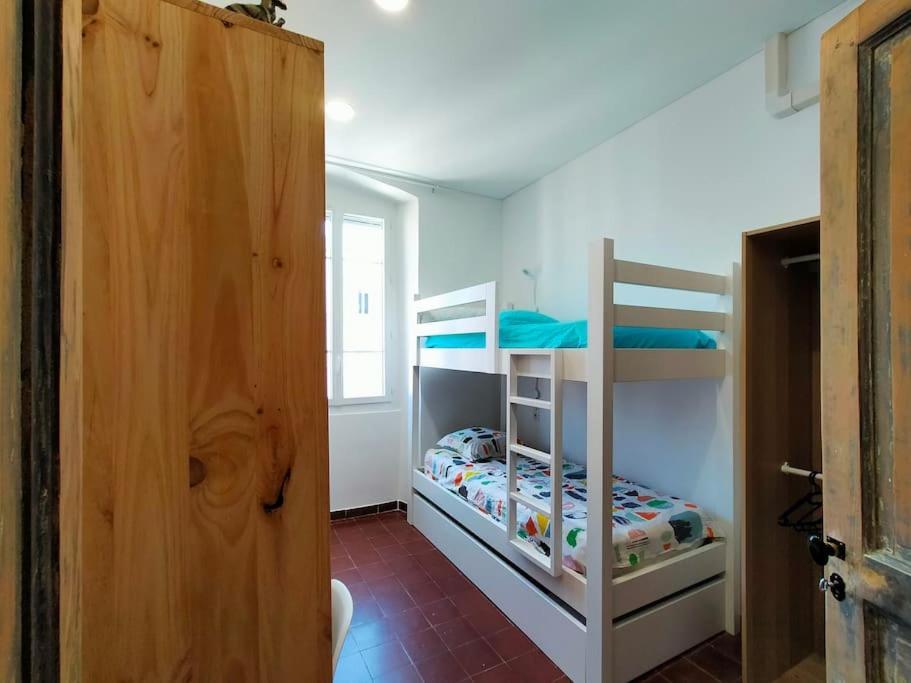 Centre Ville, Confort De 2 A 7 Pers. Apartment *